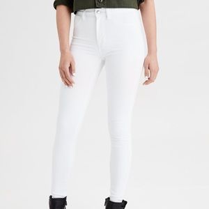 American Eagle White Jeans